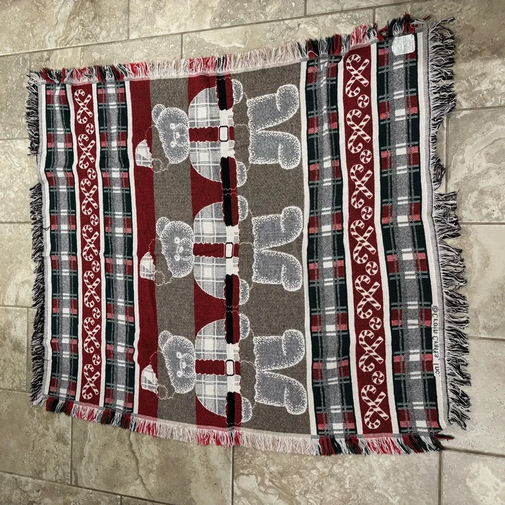 Crown Crafts Christmas Teddy Bears Woven Throw‎ Blanket Cotton Made in USA
